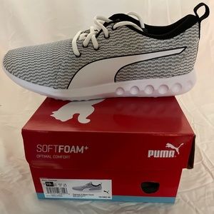 Men’s puma sneakers